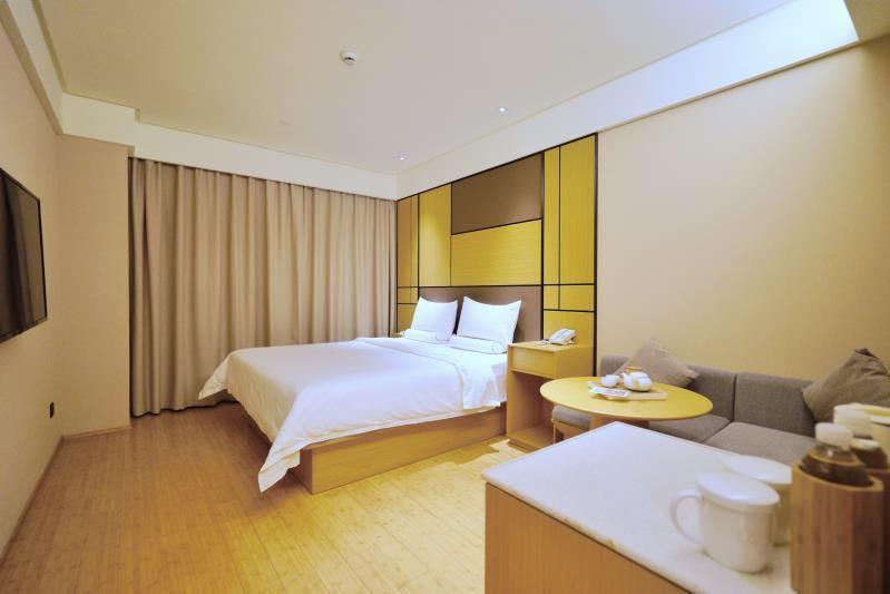 Ji Hotel Shanghai Hongqiao Transport Hub Linkong Zone Exterior photo